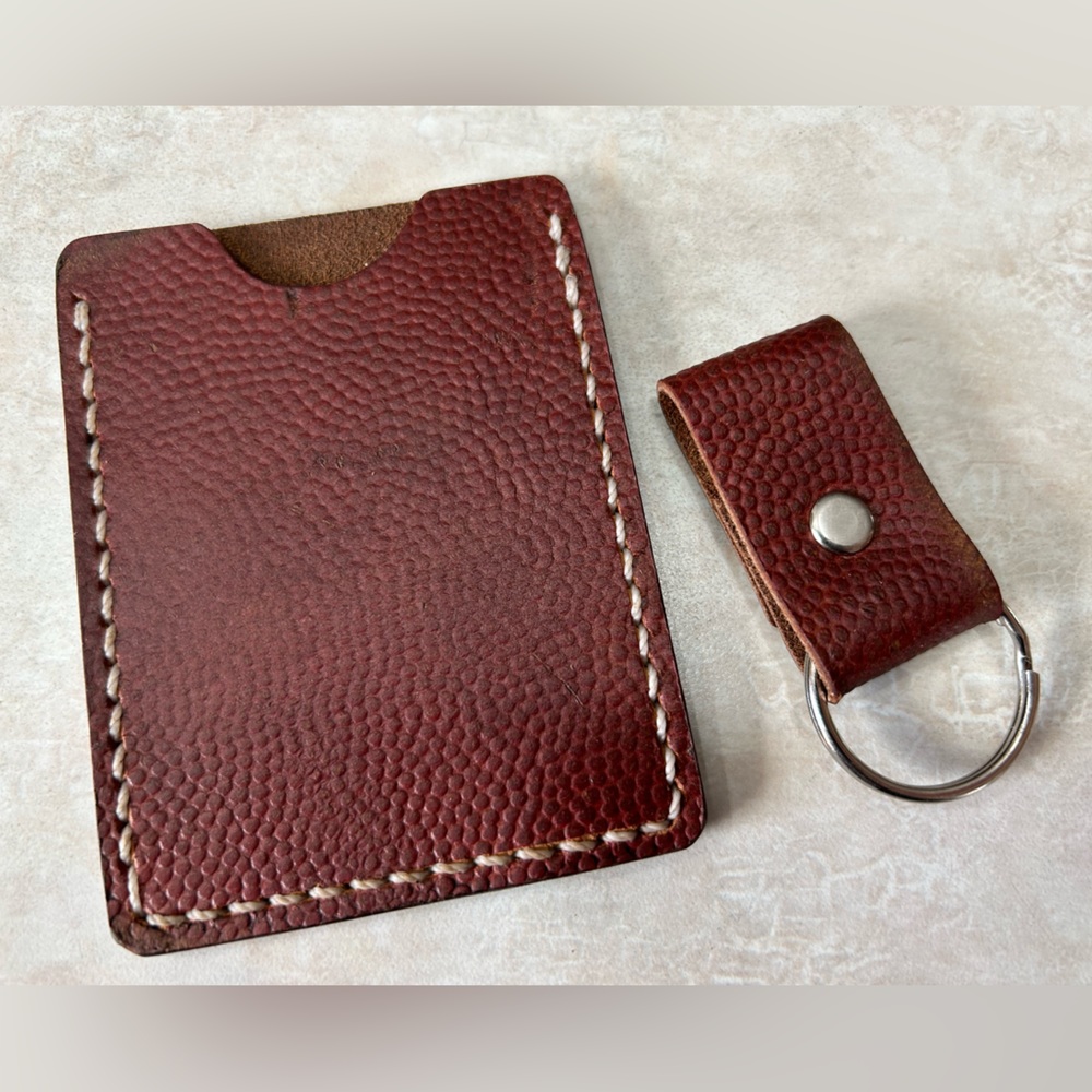 Vintage Football Leather Card Holder Front Pocket Wallet Hand Made W/key Chain - Picture 1 of 5